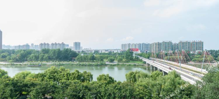 椰海瑞景酒店(漯河新玛特店)图片