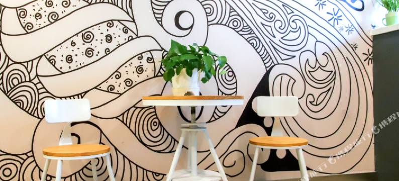 随寓度假公寓(青岛台东步行街店)图片