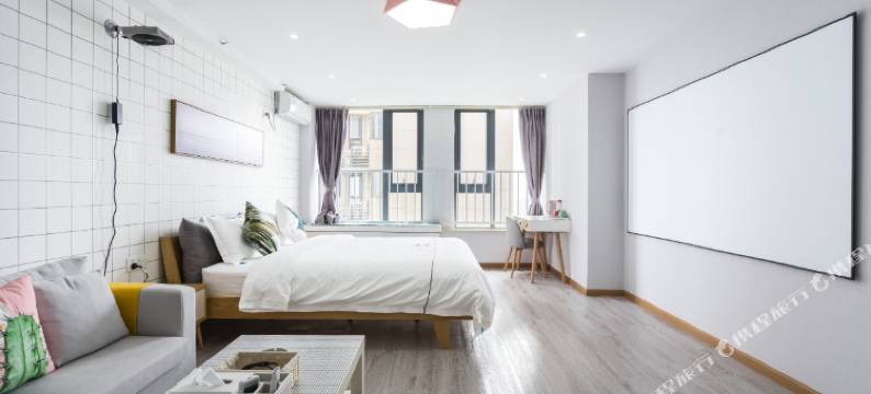 趣住酒店式公寓(武汉汉口火车站园博园店)图片