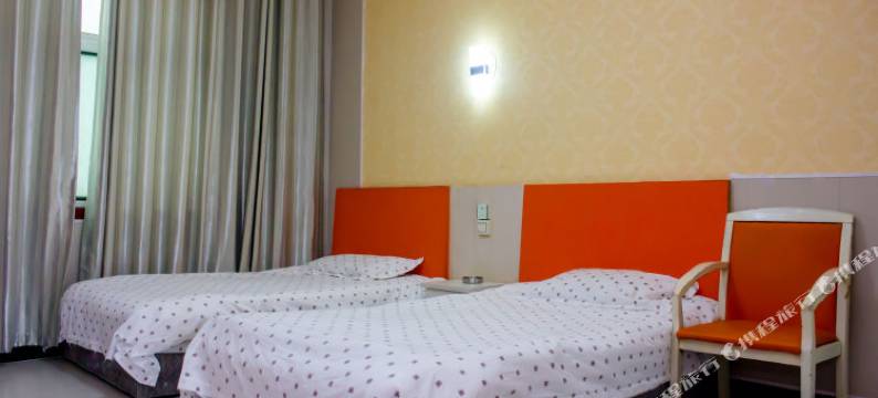 忆家快捷酒店(淮南火车站店)图片