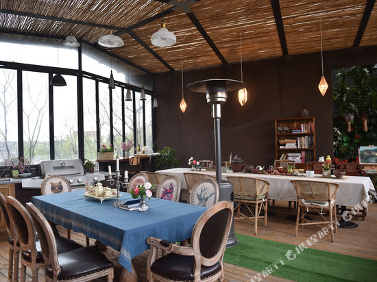 湖州素写艺术民宿