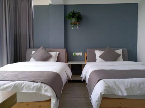 乐巢青年公寓(成都东站店)