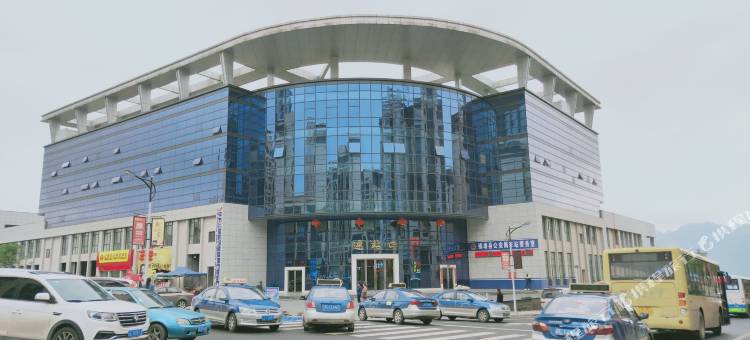 镇雄天瑞大酒店图片