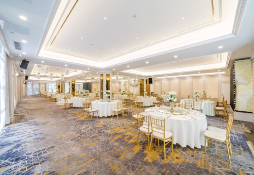 S&N Grand Hotel ChaohuHotel Overview