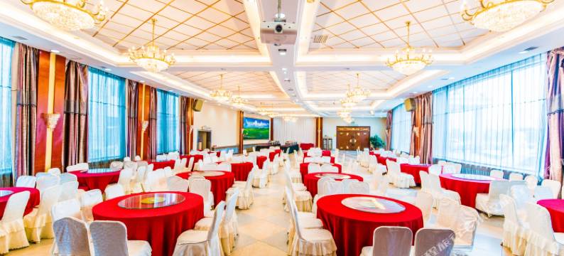 呼伦贝尔全国冬夏令营基地王朝酒店图片