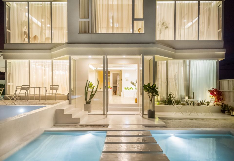 Qingnianli Designer HostelHotel Overview