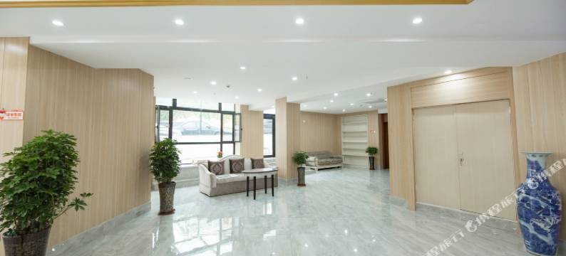 樱桃里酒店(八一路分店)图片