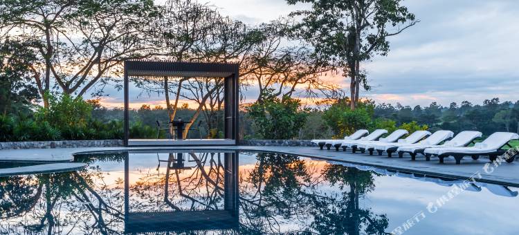 尖竹汶索道察殿高尔夫度假村(Chatrium Golf Resort Soi Dao Chanthaburi)图片