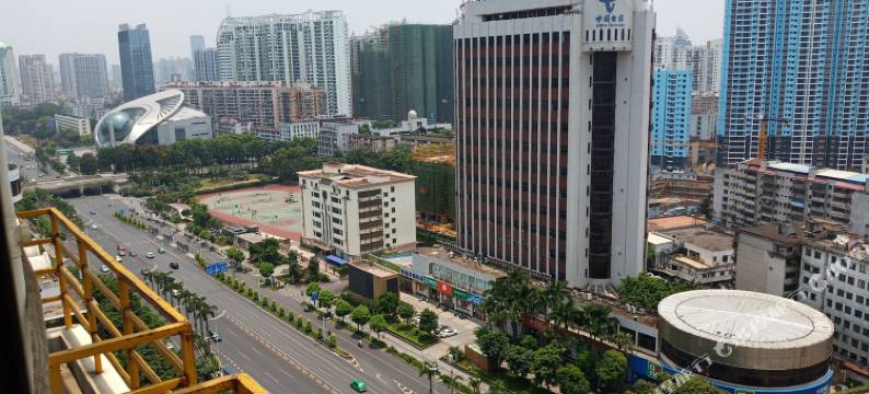 南宁国贸中山路简欧民宿图片