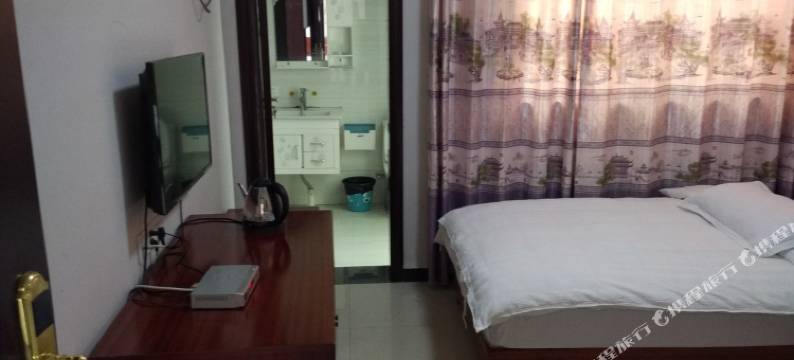 池州一家亲山庄图片