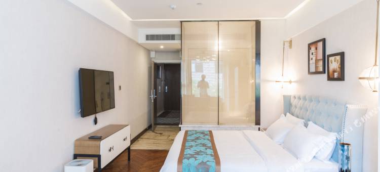 仟那绿城酒店(郑州南五里堡地铁站紫荆山路店)图片