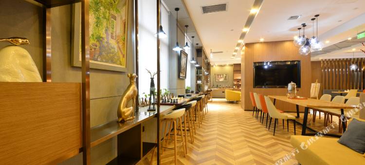 哈尔滨哈西理工大学地铁站亚朵酒店图片