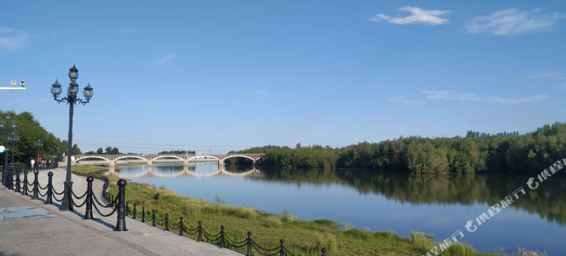 布尔津商贸大酒店图片