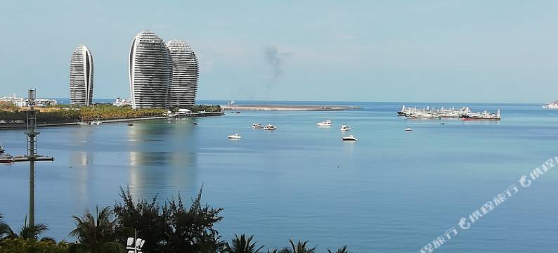 三亚不晚海景民宿(三亚湾海月广场店)图片