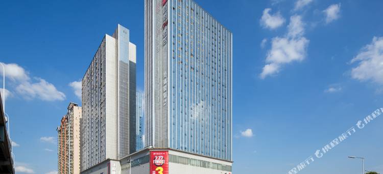 宜尚PLUS酒店(长沙德思勤省政府店)图片