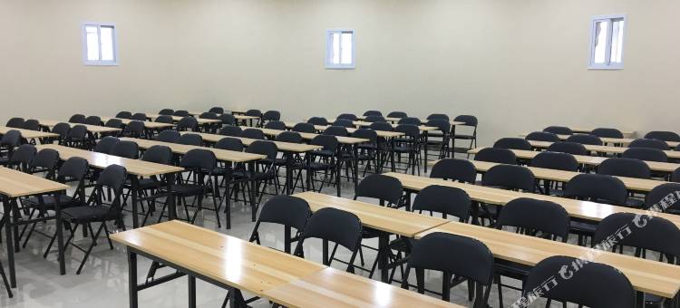 尚客优精选酒店(石家庄新百广场地铁站店)图片