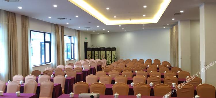 新昌白云大酒店图片