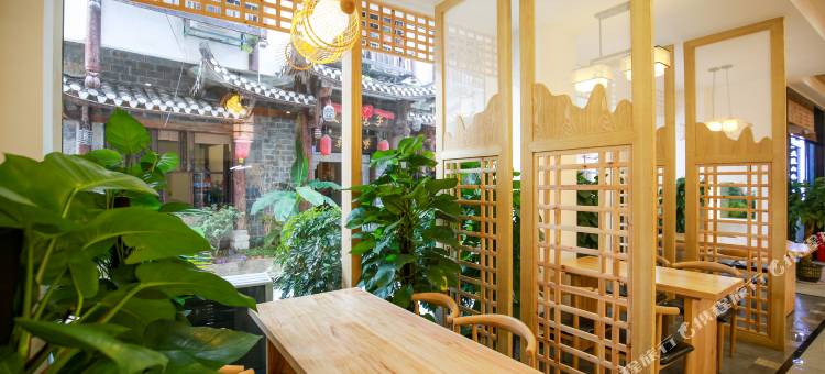 武陵山水客栈(张家界森林公园标志门店)图片