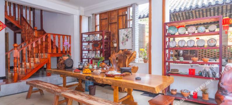 大佛寺半山民宿(曼回粉村1号分店)图片