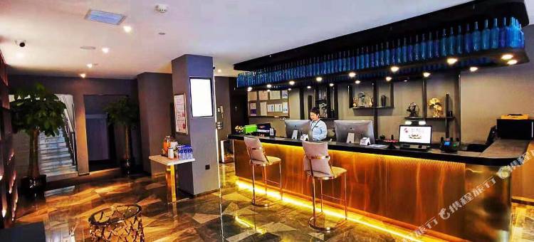 坤逸·月光酒店(兰州财经大学省气象局地铁站店)图片