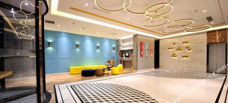 白玉兰酒店(日照港灯塔景区连云港路店)图片