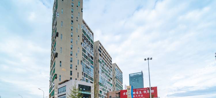 兰欧酒店(贵阳高铁北站梦想城店)图片