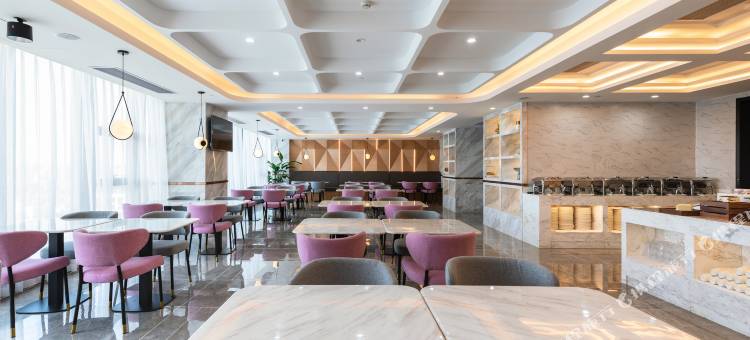 长沙星沙亚朵酒店图片