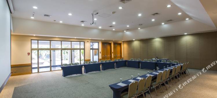 因斯坦普拉查国际酒店(Estanplaza International)图片