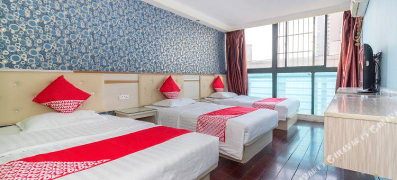 武汉天鑫宾馆(光谷广场地铁站店)图片