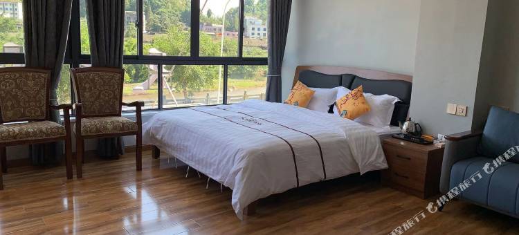 沐川天上居宾馆图片