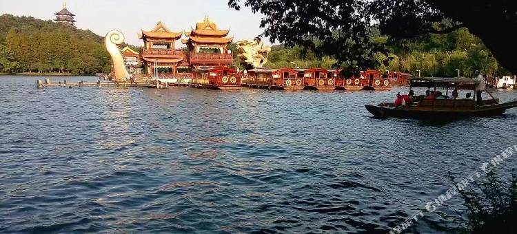 如家酒店·NEO(杭州西湖湖滨延安路步行街in77店)图片