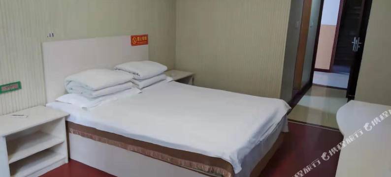 蒙阴由由宾馆图片