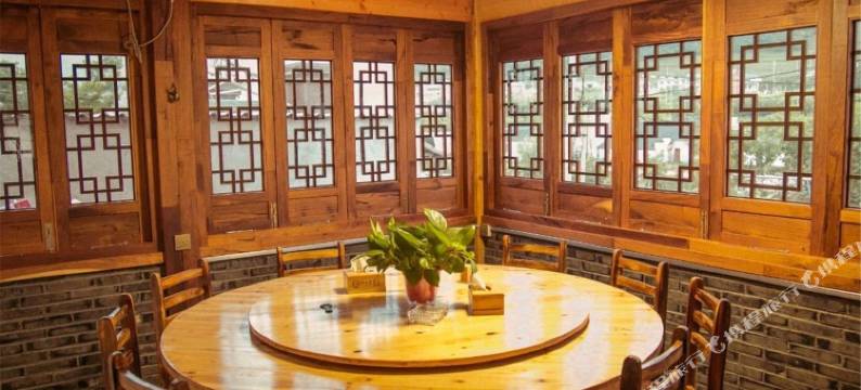 安吉阳山寨民宿图片