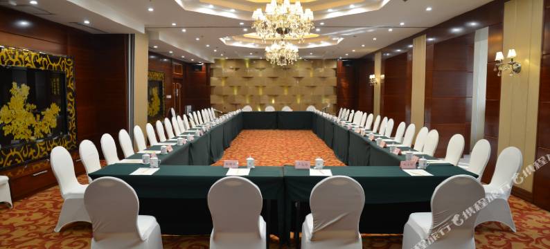 哈尔滨华融饭店(哈尔滨火车站博物馆地铁站店)图片