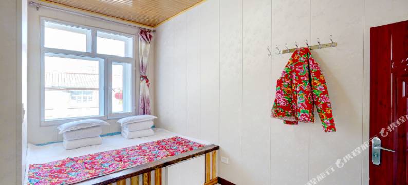 雪谷映山红客栈图片