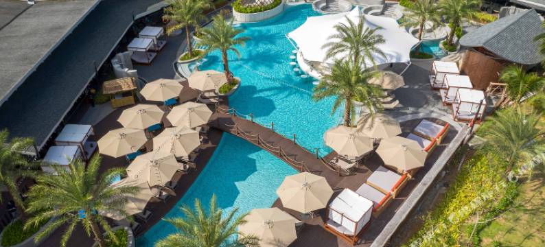 芭东湾山度假村(Patong Bay Hill Resort)图片