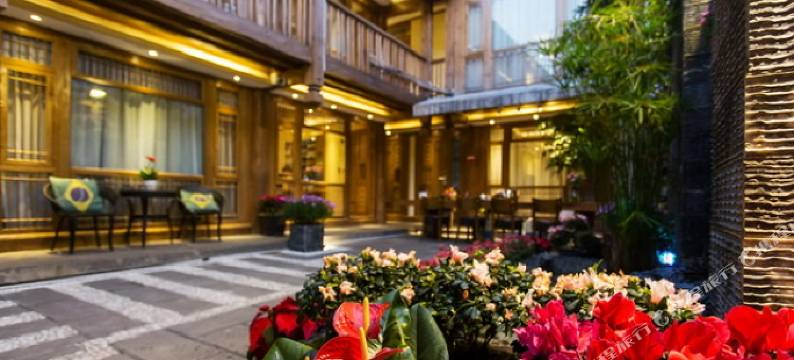 丽江懒虫小住精品客栈图片