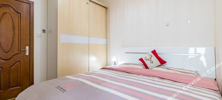 成都宋晓华公寓图片