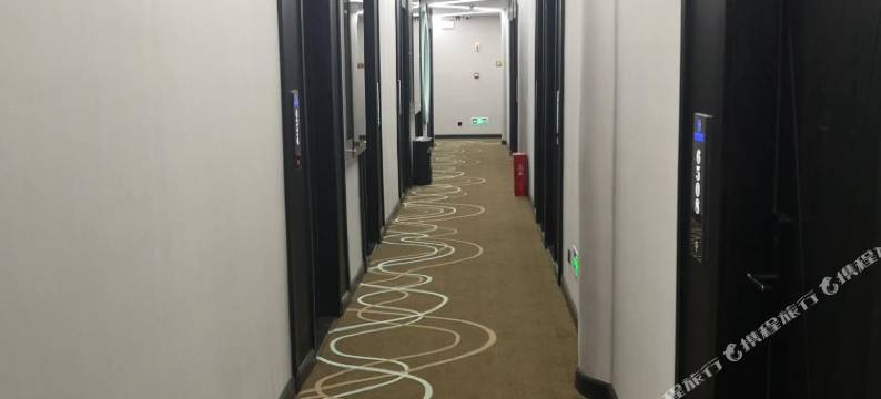 泸州小时光酒店(西南商贸城店)图片