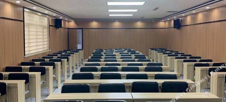 云朵酒店(南皮店)图片