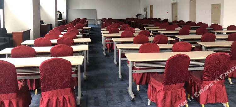 大连斯维登精品公寓(国运壹号)图片