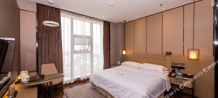 艺龙瑞云酒店(樟树财富时代广场店)图片