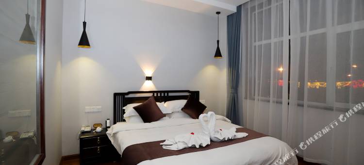 武乡锦澜红色酒店图片