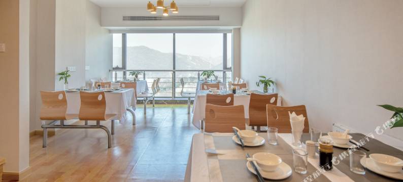 力雅广场酒店(桐庐富春江店)图片