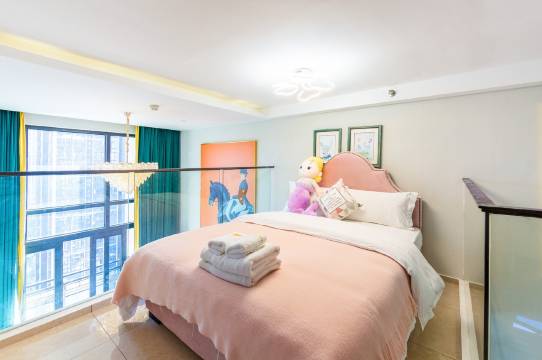 长隆小叶子公寓(汉兴二街分店)