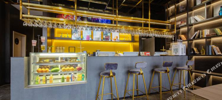 Y酒店(郑州火车站西广场店)图片