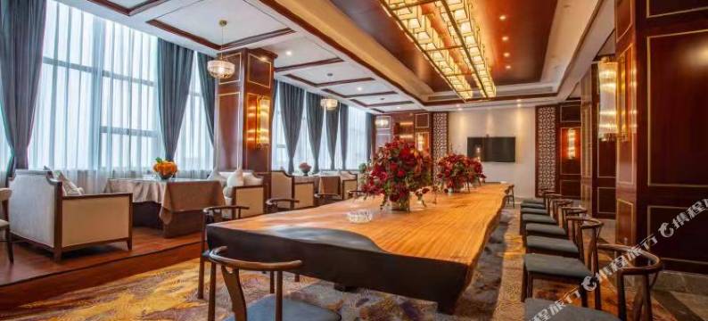 世臻和平饭店(富顺北湖一号店)图片