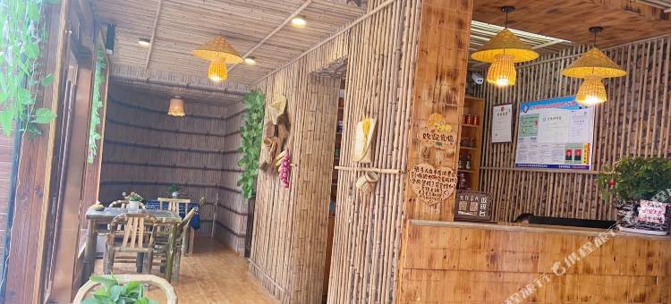 熊猫客栈(张家界天门山店)图片