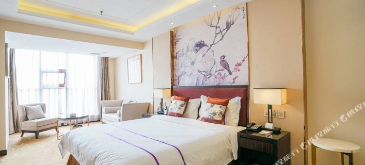 万源尖峰大酒店图片