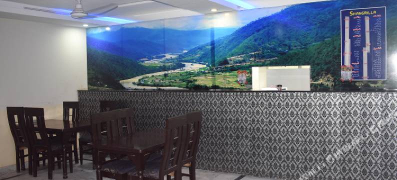 库尔希德宫萨达尔酒店(Hotel Khursheed Palace)图片